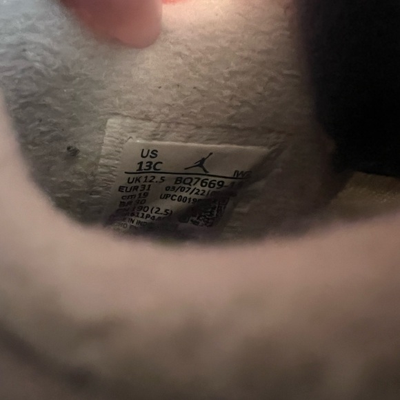 Kid Jordan’s - gently used. - Picture 6 of 6